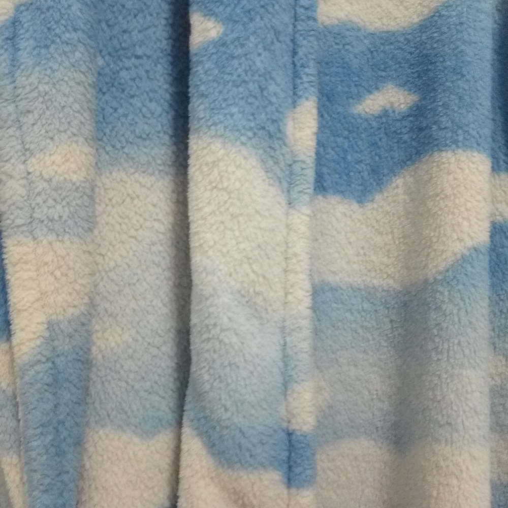 Women's Robe - Picture 3 of 4